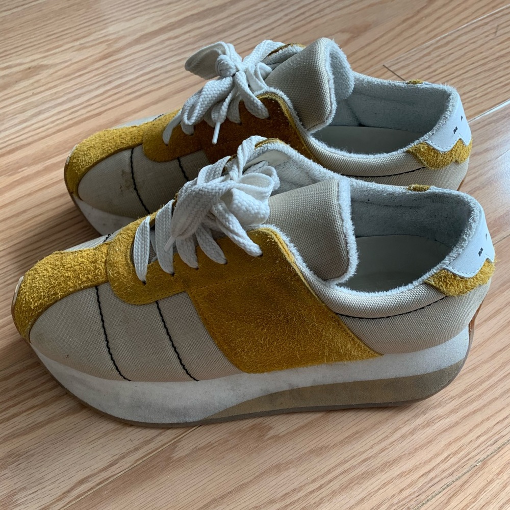 Marni yellow Bigfoot sneaker